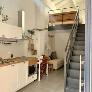 Bed & Breakfast Metroloft, Bologna