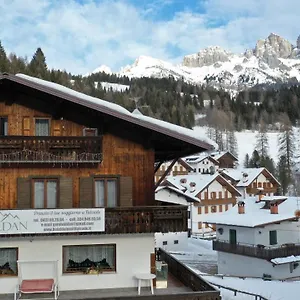 Garni Valdan 2*, Falcade Italien